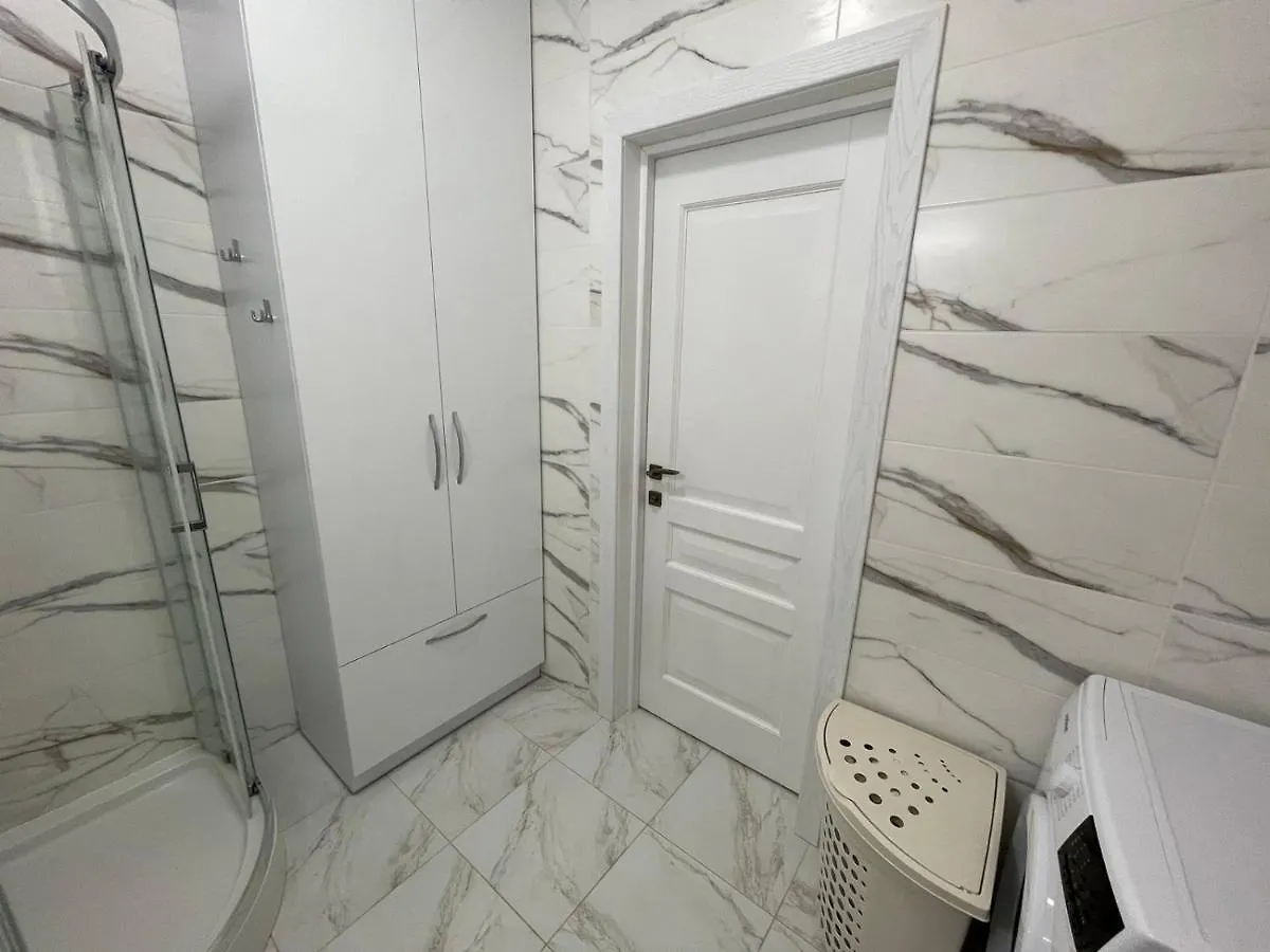 Апартаменты Семицвіт Central House Львов